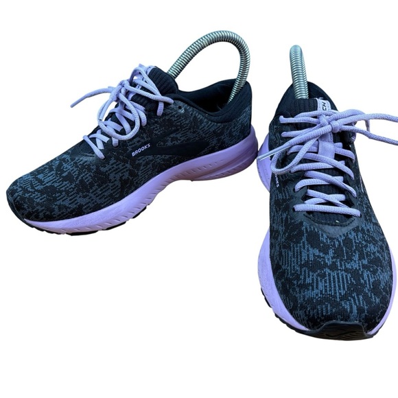 Brooks Women's Launch 6 Black and Purple Running Shoes Sz 6 - Picture 1 of 10